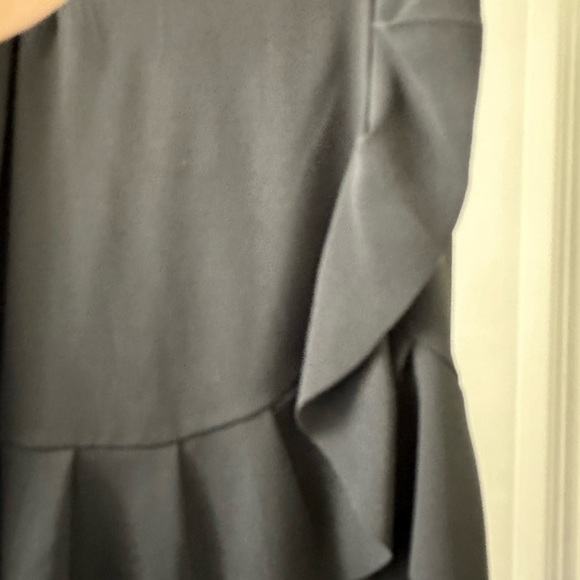 Gently worn City Chic flounce ruffled skirt - Picture 3 of 5